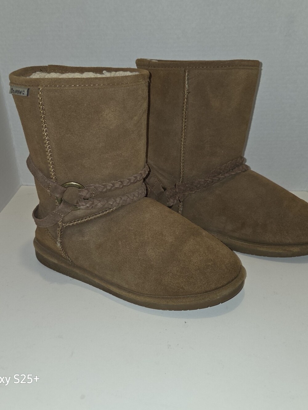 Bearpaw Adele Boots Size 10 Suede Sheepskin Wool Lined